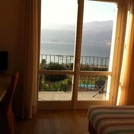 Отель Belvedere 3*