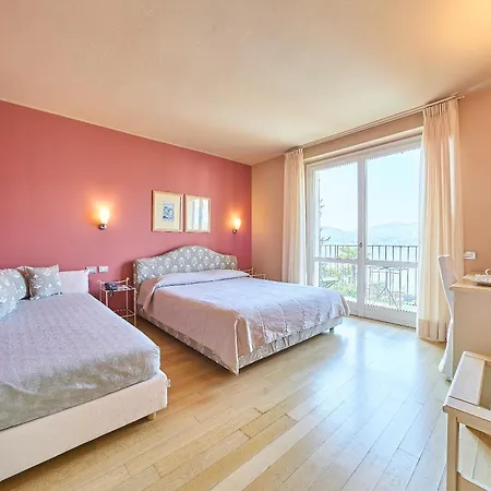 Belvedere Hotell 3*